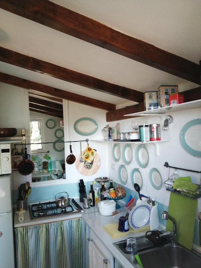 Cottage Sotto Il Faggio Centenario Ameno Luaran gambar