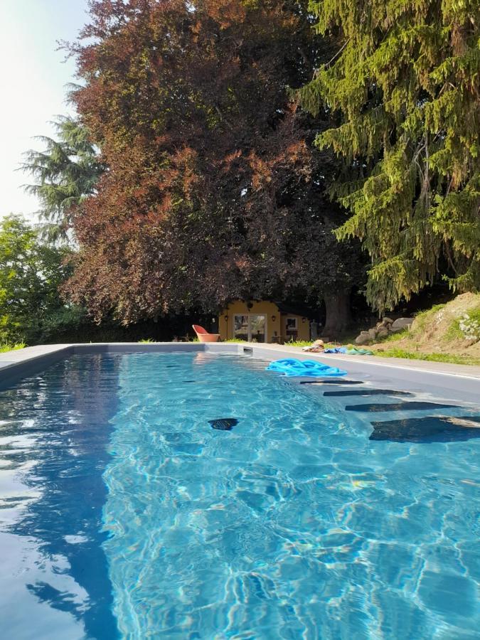 Cottage Sotto Il Faggio Centenario Ameno Luaran gambar